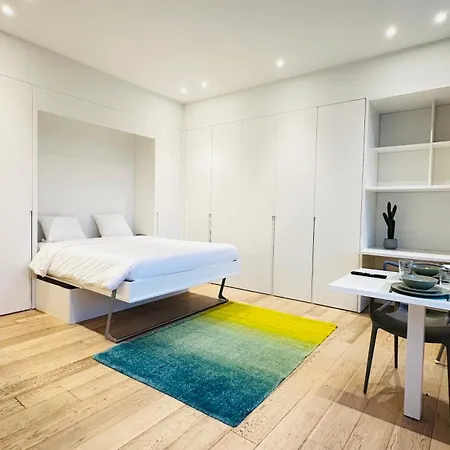 Fischer A La Petrusse 002 *